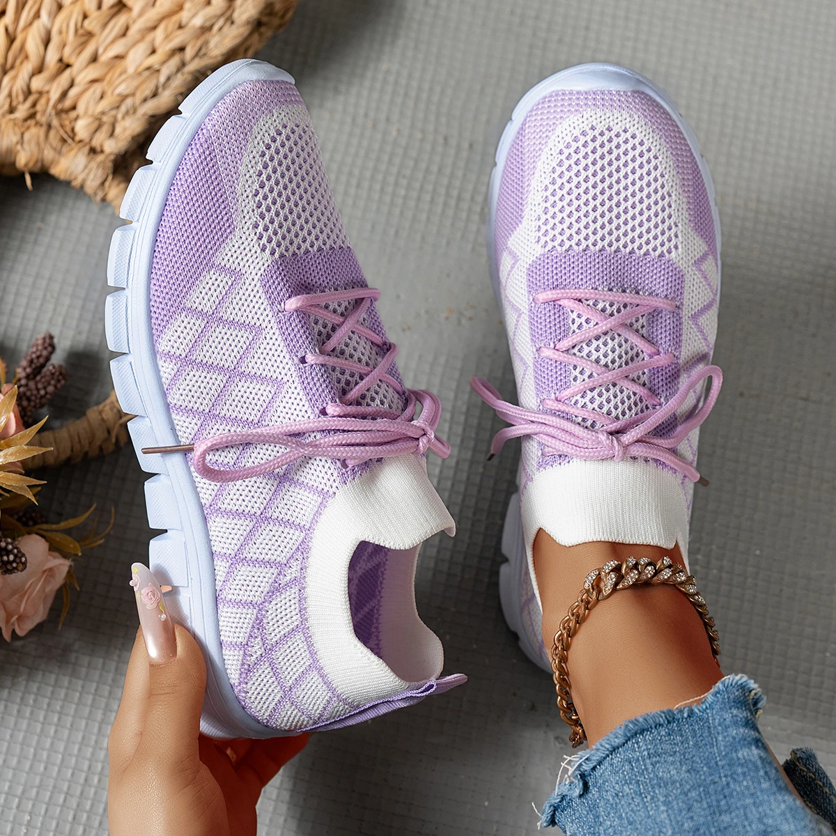 Zapatillas de deporte de punto - Knit Fabric Lace Up Sneakers reseña y precio